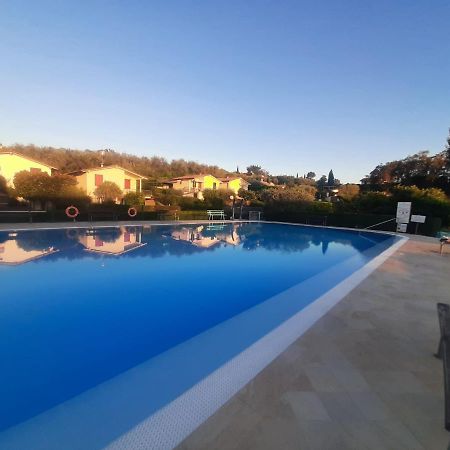 Residenza Palmira Bardolino Apartamento Calmasino Exterior foto