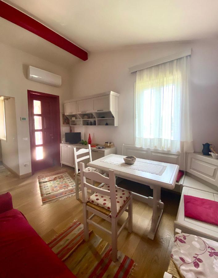 Residenza Palmira Bardolino Apartamento Calmasino Exterior foto