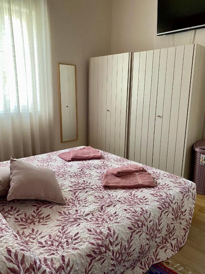 Residenza Palmira Bardolino Apartamento Calmasino Exterior foto